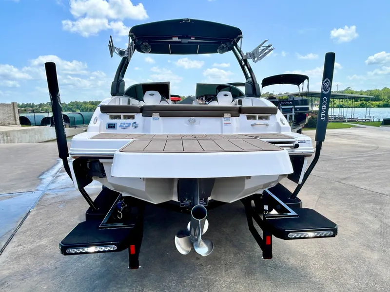 Slide: The Image of Chaparral 23 Surf 2018 - 15