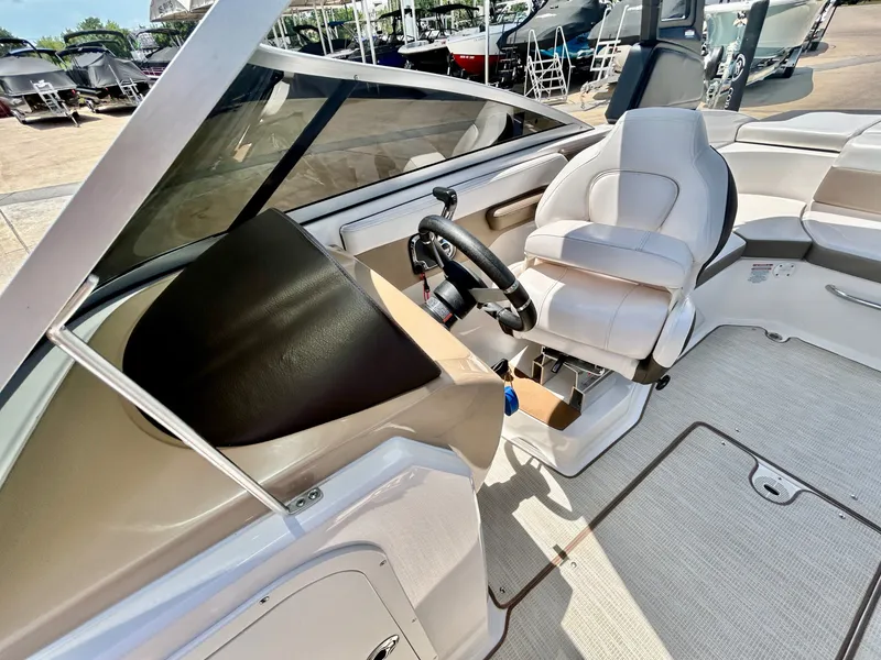 Slide: The Image of Chaparral 23 Surf 2018 - 37