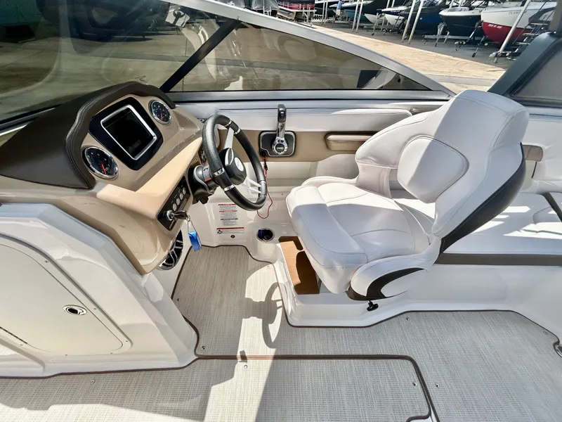 Slide: The Image of Chaparral 23 Surf 2018 - 41