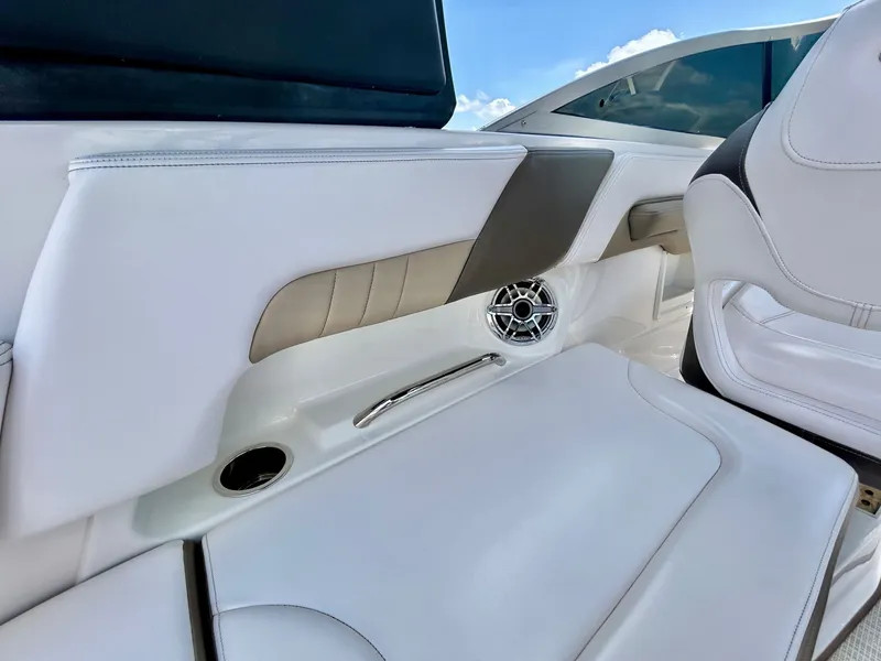 Slide: The Image of Chaparral 23 Surf 2018 - 44