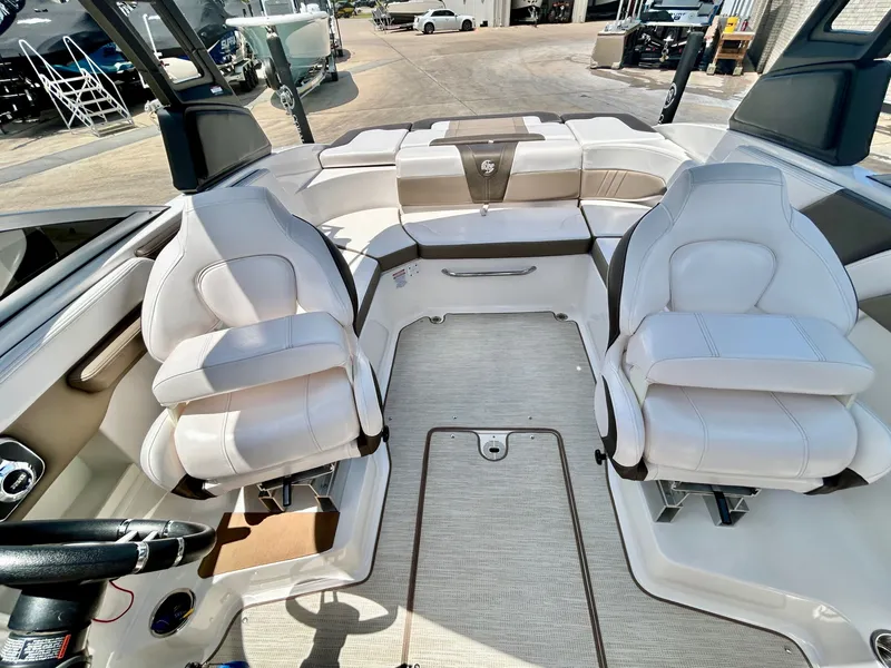 Slide: The Image of Chaparral 23 Surf 2018 - 50