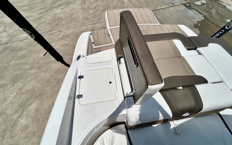 Slide: The Image of Chaparral 23 Surf 2018 - 62