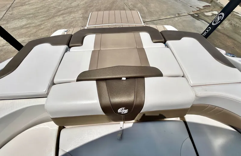 Slide: The Image of Chaparral 23 Surf 2018 - 66