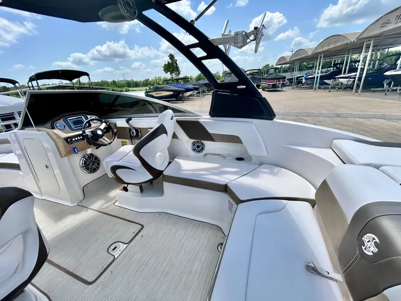 Slide: The Image of Chaparral 23 Surf 2018 - 67