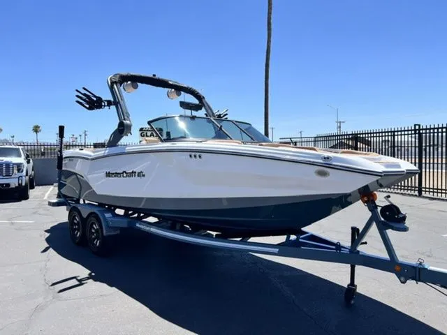 Slide: The Image of MasterCraft NXT24 2026 - 4