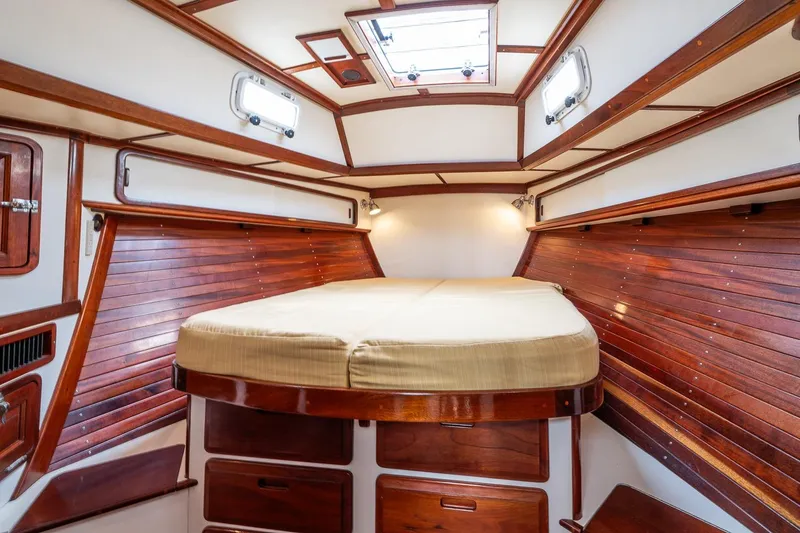 Slide: The Image of Luxurious wooden interior of 1992 Morris Ocean Series 44 yacht cabin. - 34