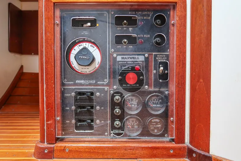 Slide: The Image of Control panel of a 1992 Morris Ocean Series 44 yacht with wooden frame. - 51