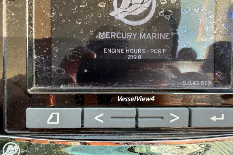 Slide: The Image of VesselView4 display showing Mercury Marine engine hours on a 2017 Monterey 378SE Super Express. - 45
