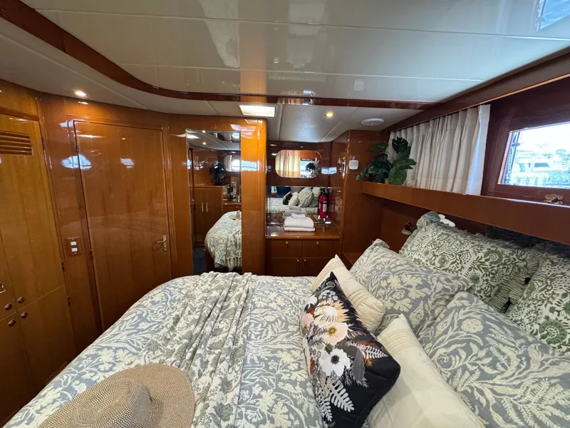 Slide: The Image of Jefferson Rivanna 50 Sundeck MY 2002 - 50