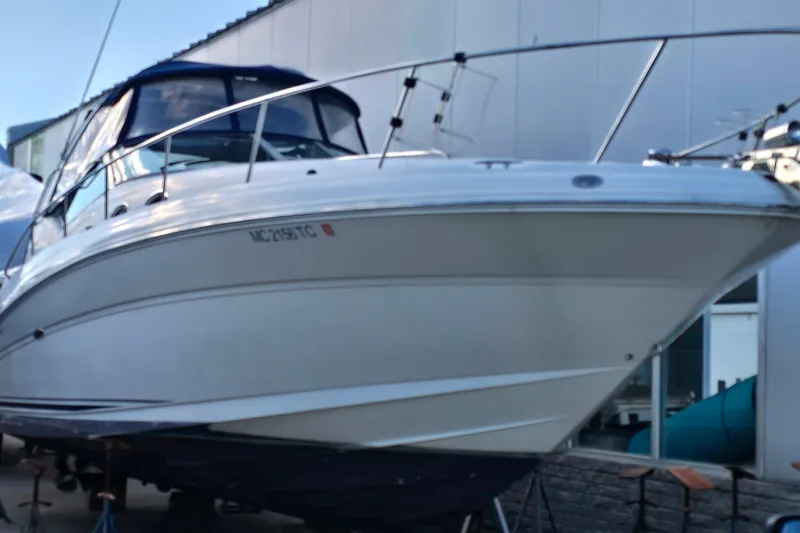 The Image of 2007 Sea Ray 340 Sundancer boat on display, featuring sleek design and modern amenities. - 1