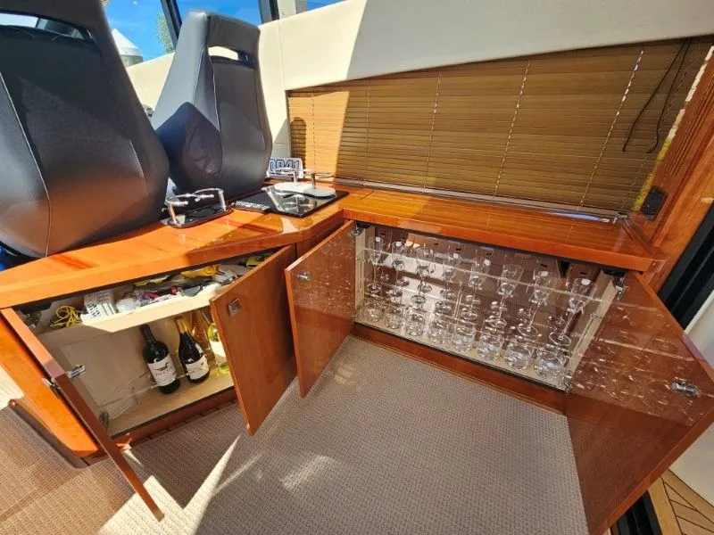 Slide: The Image of Sunseeker Predator 57 2016 - 14