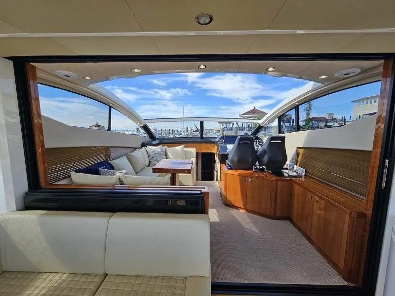 Slide: The Image of Sunseeker Predator 57 2016 - 9