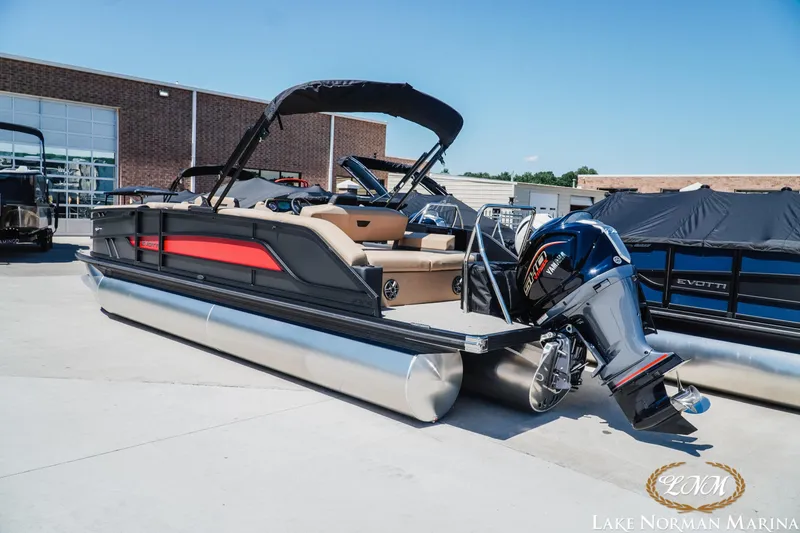 Slide: The Image of 2026 Evotti 523CS pontoon boat with Yamaha engine at Lake Norman Marina. - 4