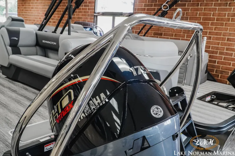 Slide: The Image of 2027 Bennington 23SSR boat with Yamaha VMAX engine at Lake Norman Marina. - 4
