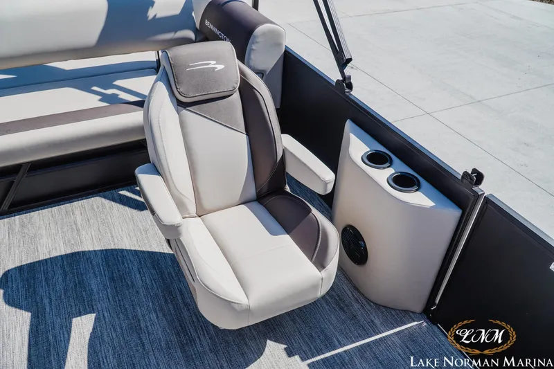 Slide: The Image of Luxury seating on 2027 Bennington 23ssb boat with cup holders, Lake Norman Marina. - 19
