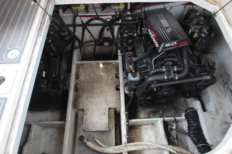 Slide: The Image of Engine compartment of a 1999 Bayliner 3055 Ciera with MerCruiser 5.0L engine. - 7