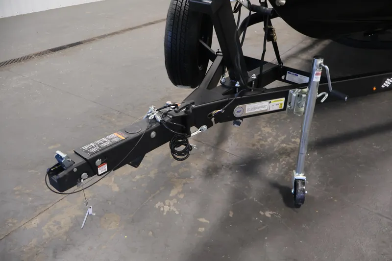 Slide: The Image of Trailer hitch of a 2026 Four Winns H4 boat, featuring sturdy construction. - 53