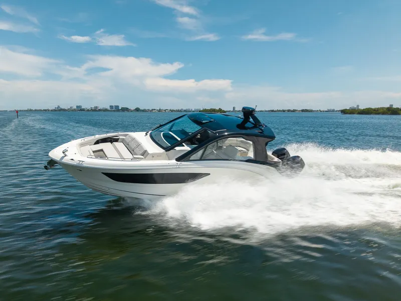 Slide: The Image of Sea Ray Sundancer 370 Outboard 2026 - 8