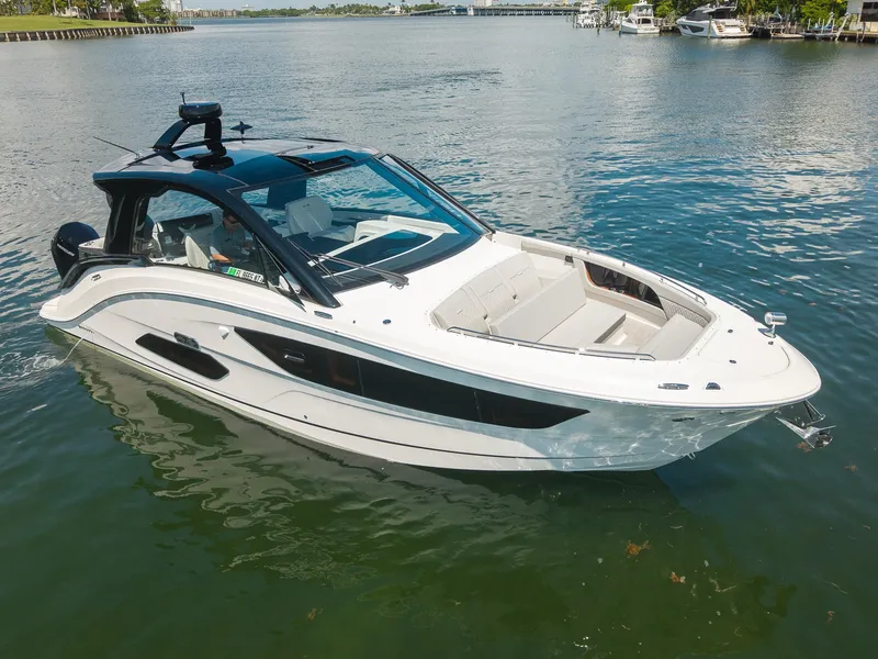 Slide: The Image of Sea Ray Sundancer 370 Outboard 2026 - 3