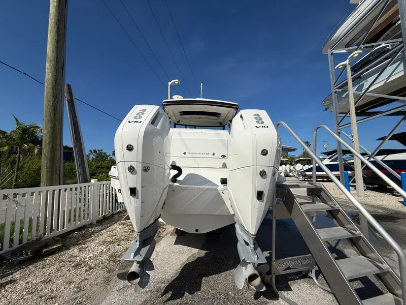 Slide: The Image of Sea Ray Sundancer 320 Outboard 2027 - 35