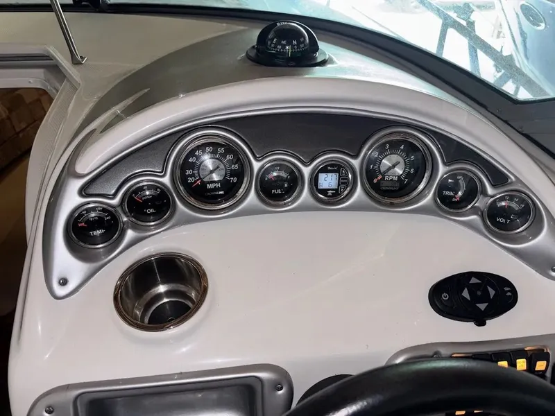 Slide: The Image of Crownline Boats 275 CCR 2008 - 11