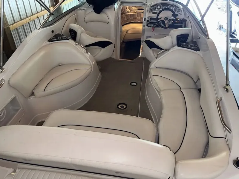 Slide: The Image of Crownline Boats 275 CCR 2008 - 8