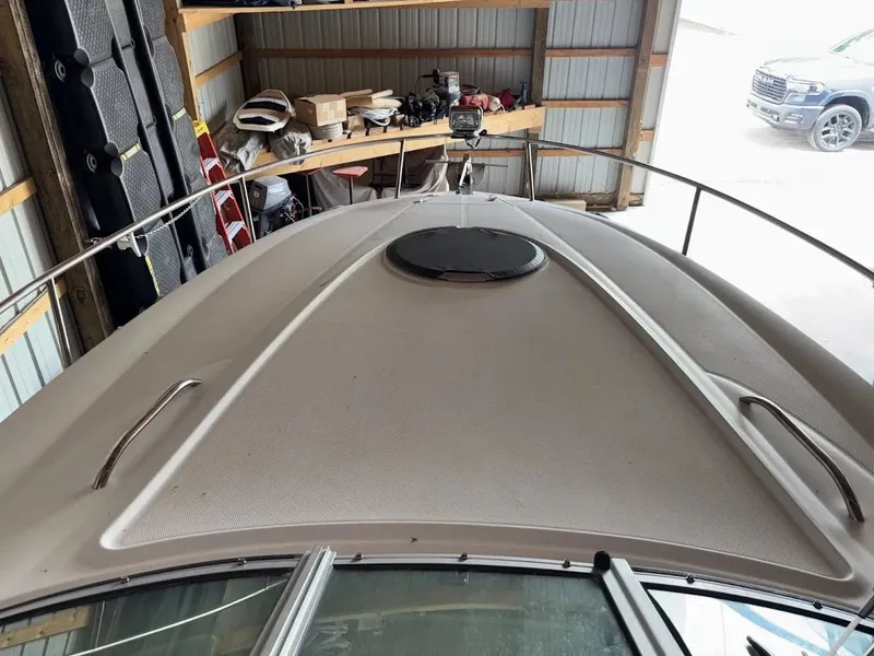 Slide: The Image of Crownline Boats 275 CCR 2008 - 32