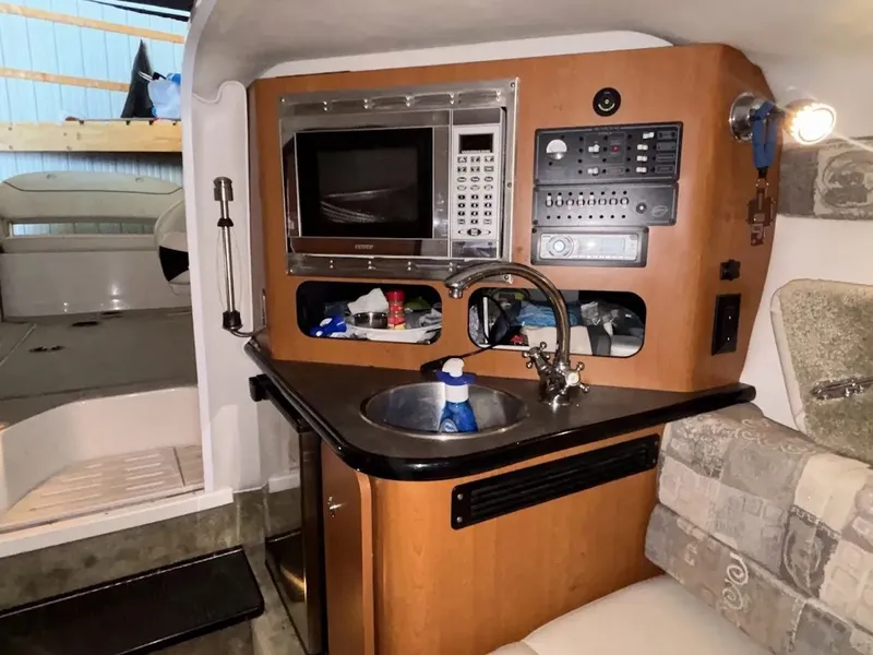 Slide: The Image of Crownline Boats 275 CCR 2008 - 23