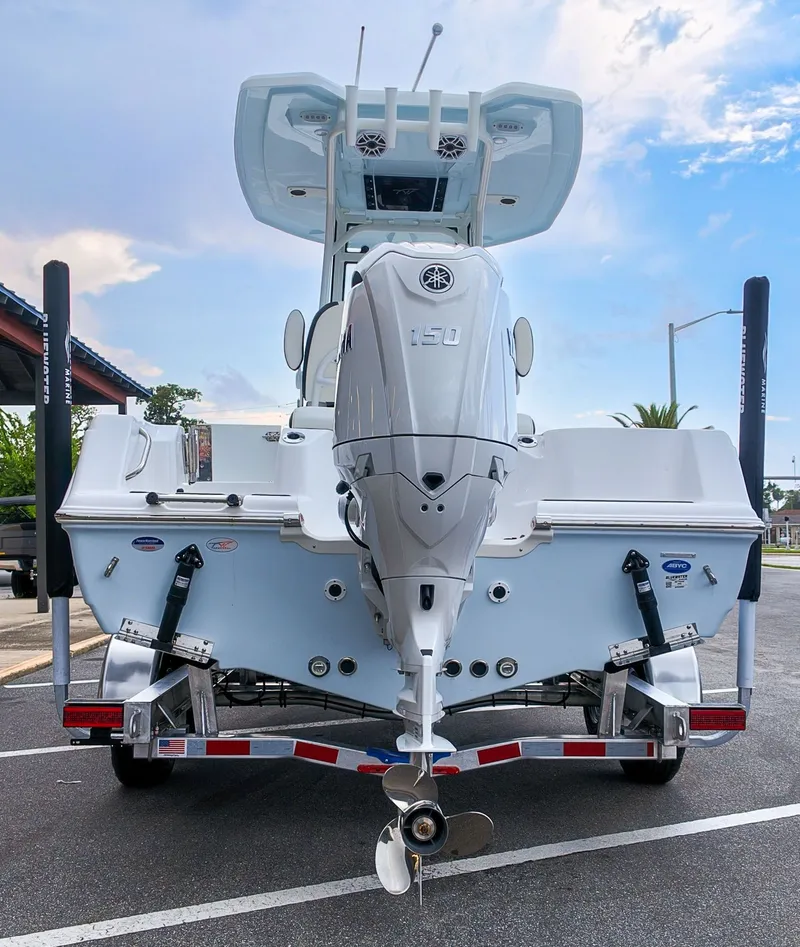 Slide: The Image of Tidewater 210 CC Adventure 2027 - 4