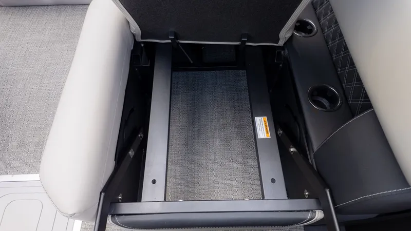 Slide: The Image of Barletta Lusso 23U 2026: Bench seat with storage underneath. - 10