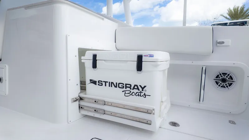 Slide: The Image of A white cooler with the Stingray Boats logo is integrated into a boat. - 15