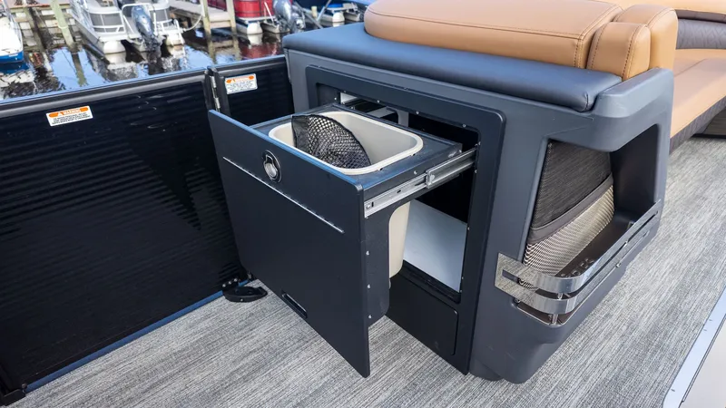 Slide: The Image of A sleek waste bin on a Bennington 26 M STERN LOUNGE boat. - 14