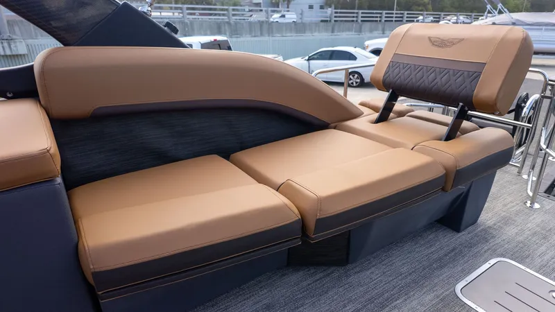 Slide: The Image of Luxurious brown upholstery on a Bennington 26 M STERN LOUNGE boat. - 7