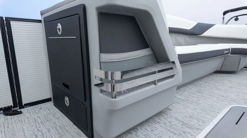 Slide: The Image of Close-up of the seating lounge on a Bennington 26 M STERN LOUNGE boat. - 9