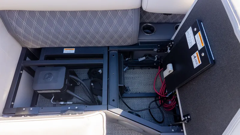 Slide: The Image of Interior view of the 2024 Barletta Reserve Leggera 26MA - 11