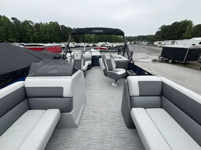 Slide: The Image of Viaggio Lago V22U pontoon boat with gray upholstery and a Mercury 150HP engine. - 10