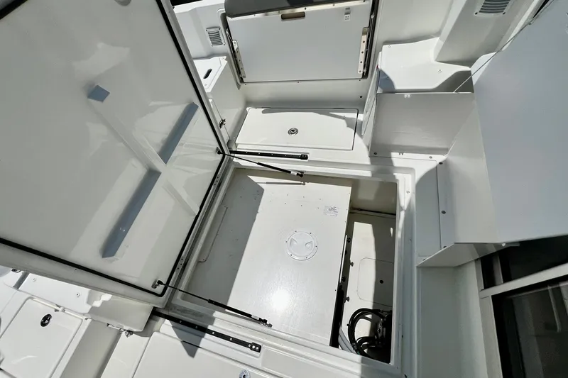 Slide: The Image of 2023 Beneteau Antares 8 boat storage compartments, open and spacious design. - 42