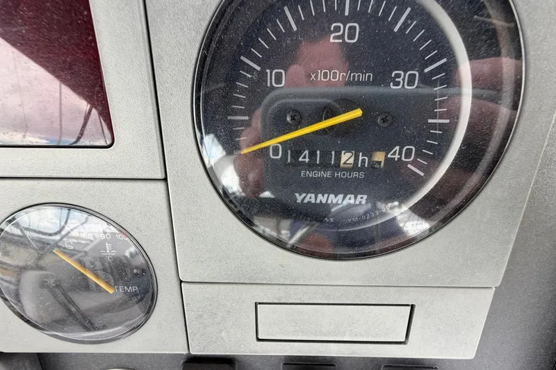 Slide: The Image of Close-up of Yanmar engine hour meter on 2005 Ocean Alexander 48 Altus yacht. - 78