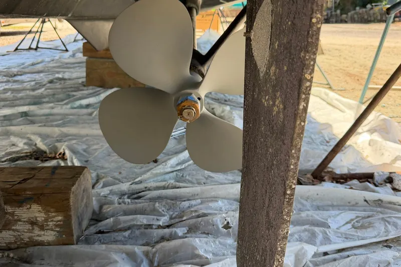 Slide: The Image of Propeller of 2005 Ocean Alexander 48 Altus yacht on dry dock. - 95