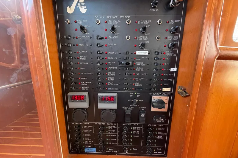 Slide: The Image of Electrical control panel of a 2005 Ocean Alexander 48 Altus yacht. - 77