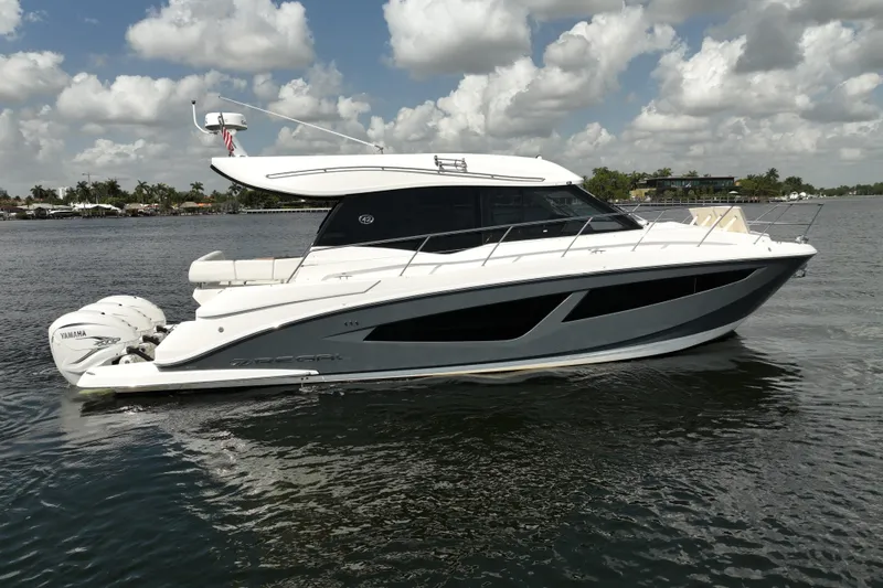 The Image of Regal 42 XO 2022 - undefined