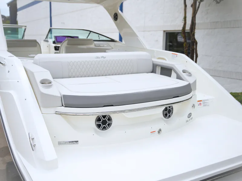 Slide: The Image of Sea Ray SLX 310 2027 - 5
