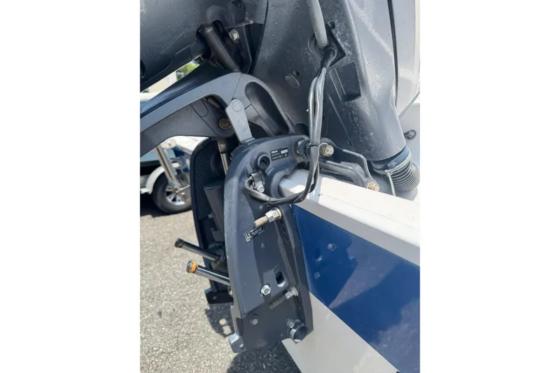 Slide: The Image of Close-up of a 2006 Pro-Line 24 Walkaround boat engine mount detail. - 3