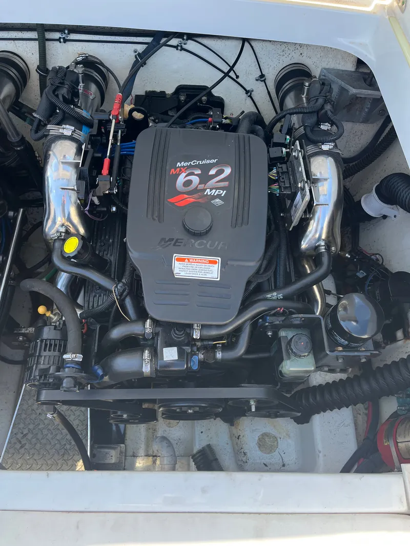 Slide: The Image of Engine compartment of a 2004 Formula 292 FASTech with a MerCruiser 6.2 MPI engine. - 11