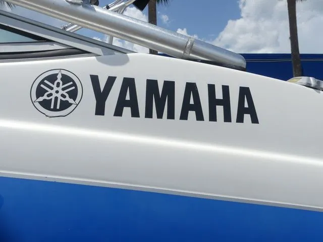 Slide: The Image of Yamaha AR190 2019 - 8