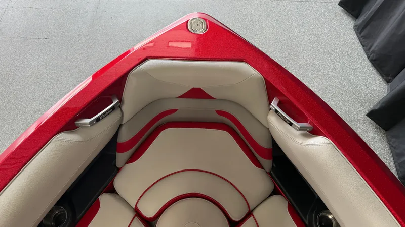 Slide: The Image of Malibu Wakesetter 23 LSV 2015 - 92