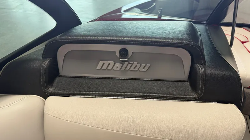 Slide: The Image of Malibu Wakesetter 23 LSV 2015 - 58