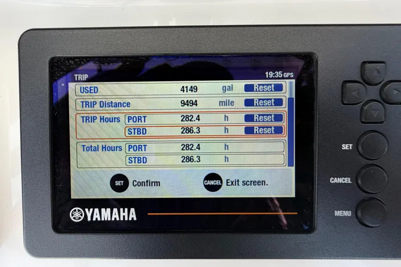 Slide: The Image of Yamaha display showing trip data for 2019 Sea Hunt Gamefish 27 Coffin Box. - 26