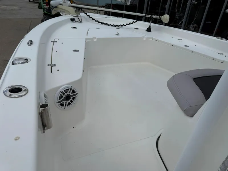 Slide: The Image of Tidewater 2400 Baymax 2018 - 11