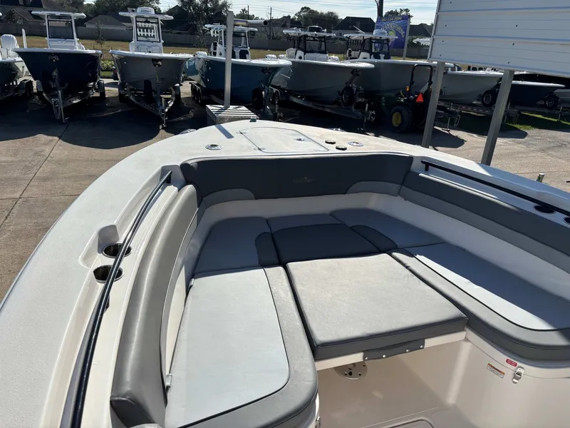 Slide: The Image of NauticStar 28 XS 2023 - 26